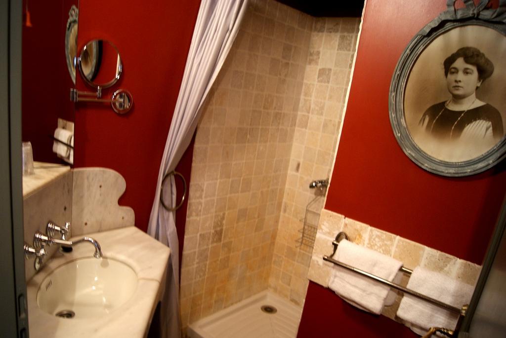 Logis Hotel - Restaurant La Marbrerie Caunes-Minervois Dış mekan fotoğraf