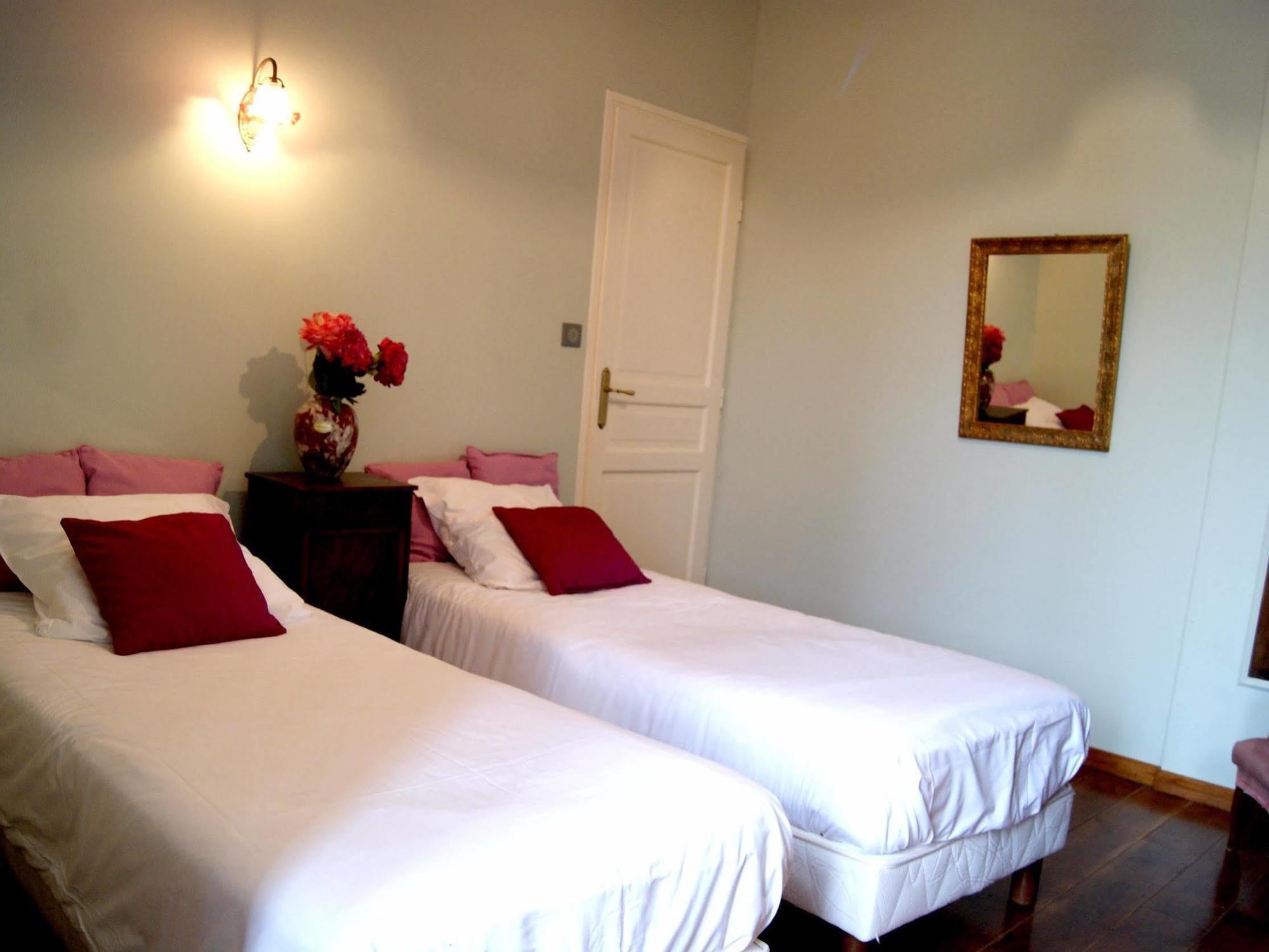 Logis Hotel - Restaurant La Marbrerie Caunes-Minervois Dış mekan fotoğraf