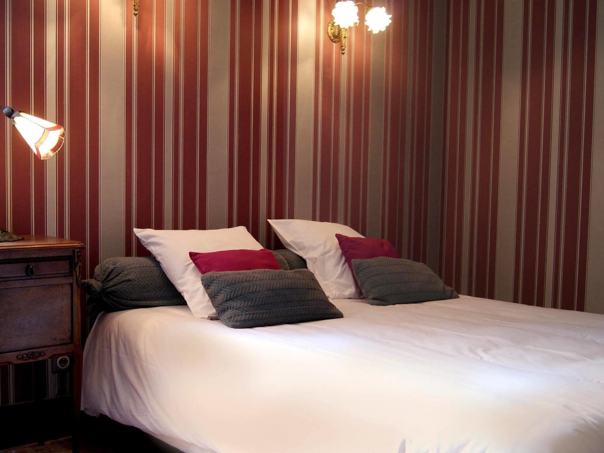 Logis Hotel - Restaurant La Marbrerie Caunes-Minervois Dış mekan fotoğraf