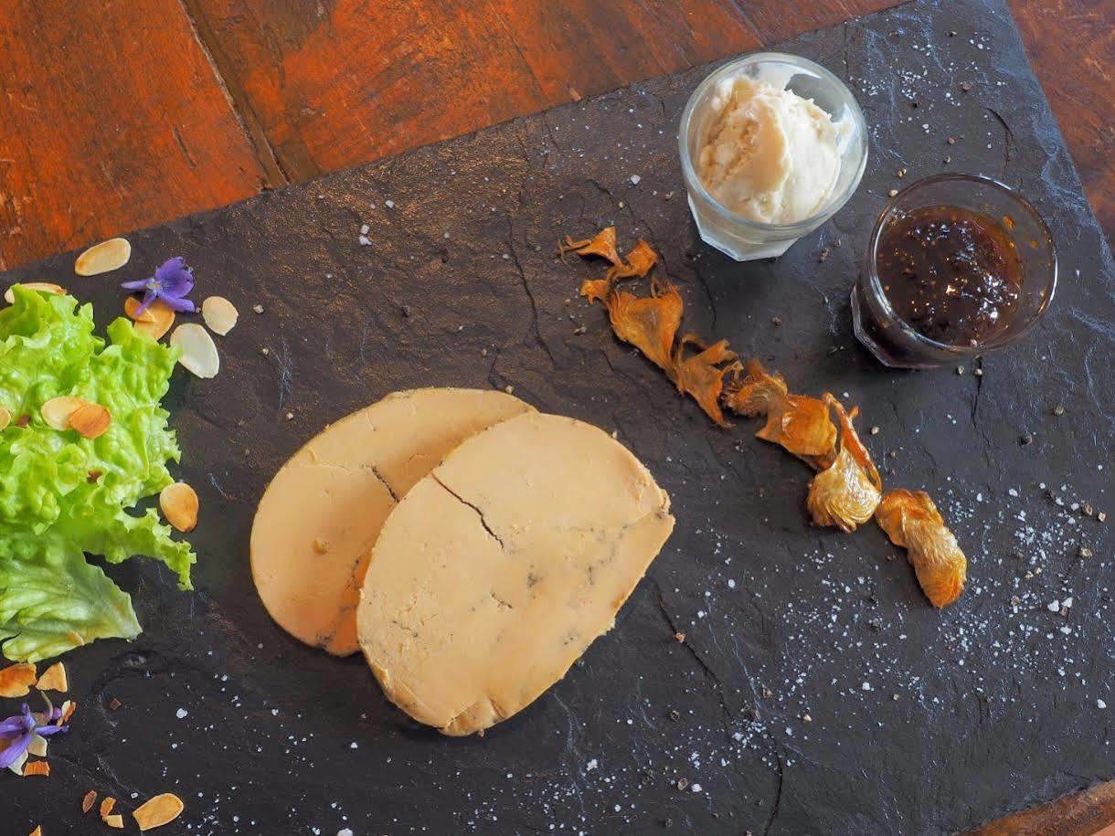Logis Hotel - Restaurant La Marbrerie Caunes-Minervois Dış mekan fotoğraf