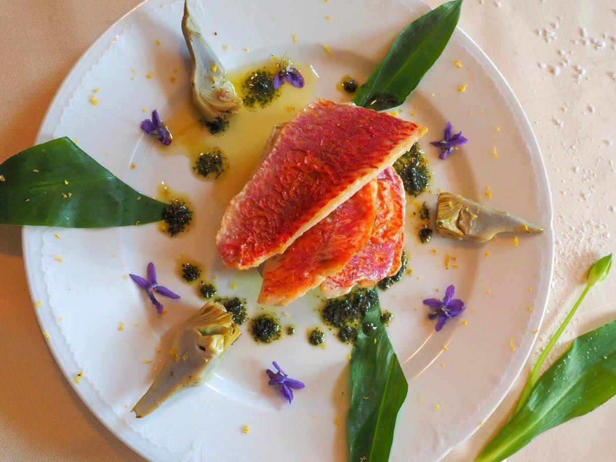 Logis Hotel - Restaurant La Marbrerie Caunes-Minervois Dış mekan fotoğraf